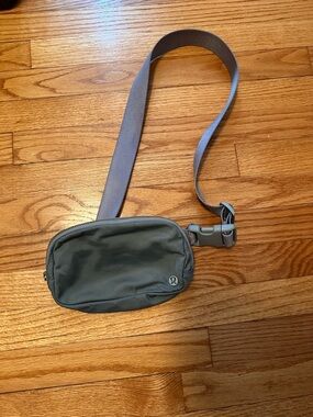 Lululemon Fanny pack